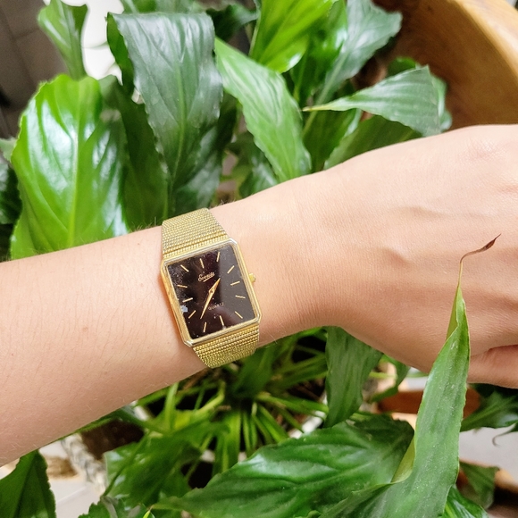 Vintage Everite Quartz Classic Gold Watch - Picture 3 of 12